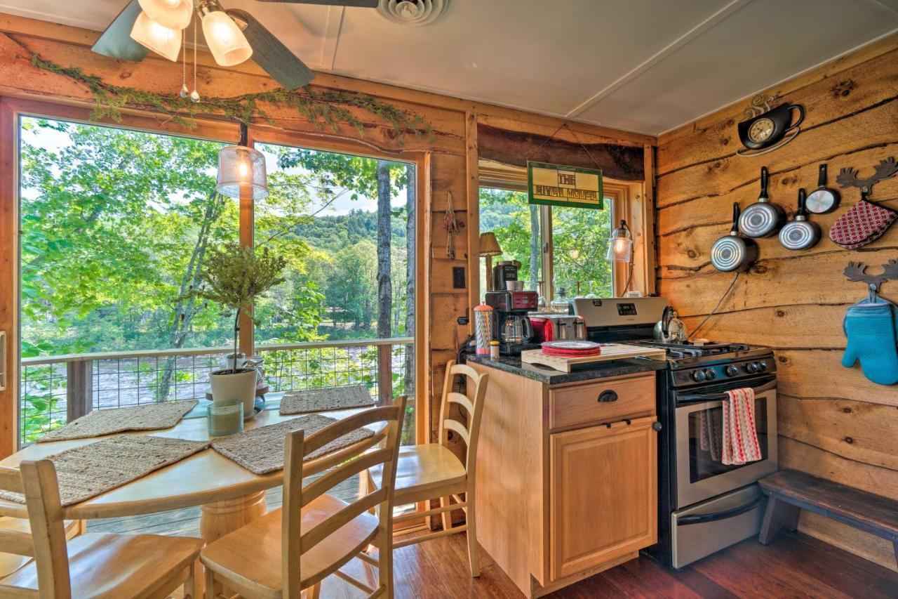 Adirondack Mountains Cottage Near Gore Mountain! Warrensburg Ngoại thất bức ảnh
